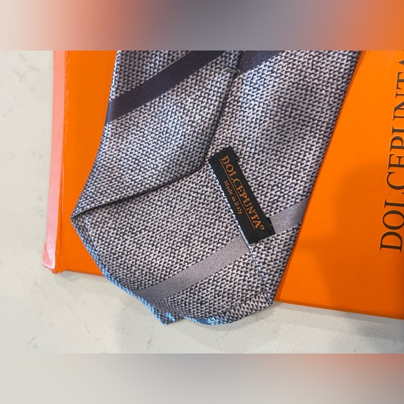 DOLCEPUNTA ties  100% pure silk NWT - Picture 4 of 8